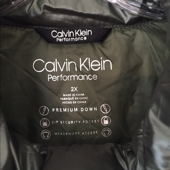 🆕 CALVIN KLEIN PERFORMANCE DOWN VEST-PLUS SIZES - Picture 4 of 8